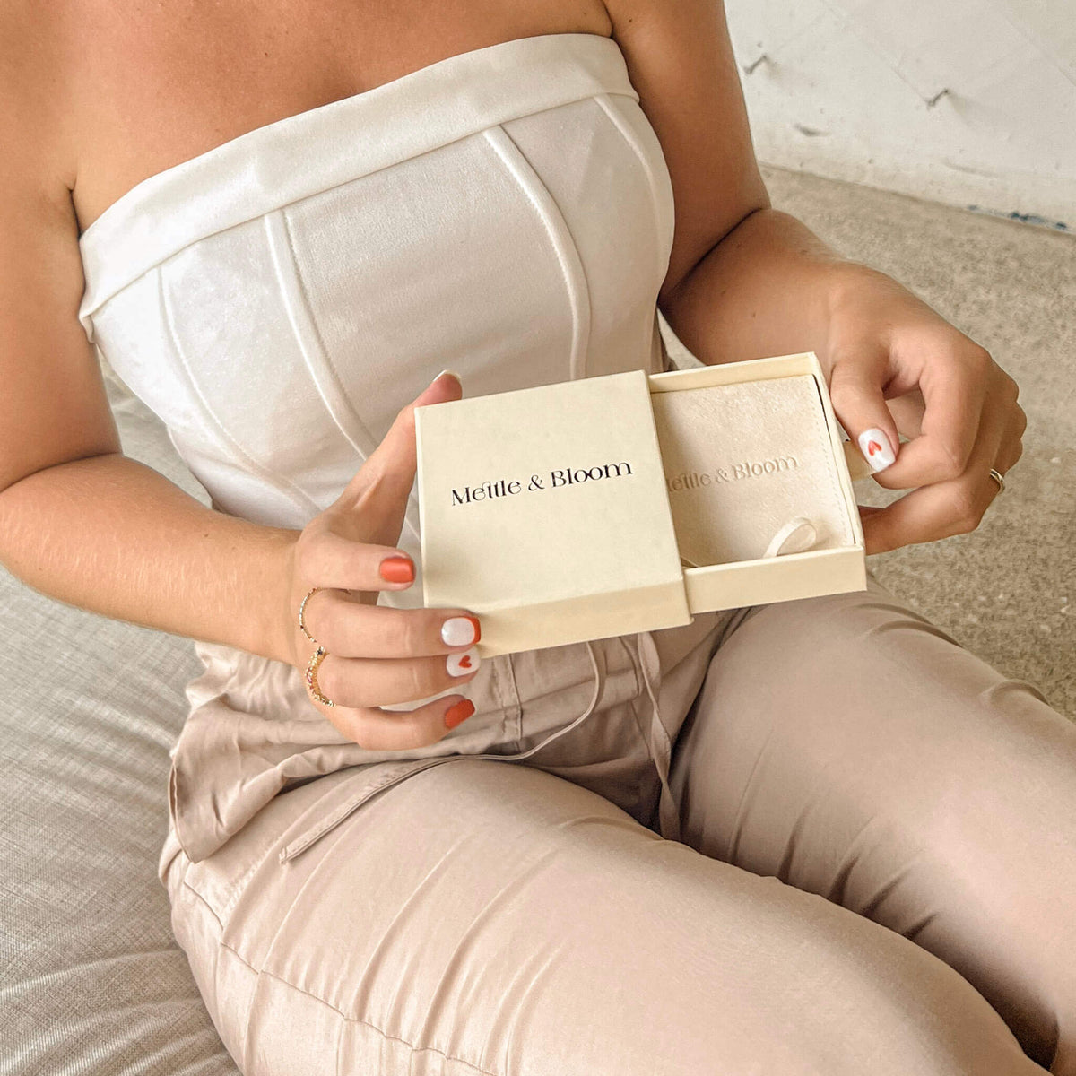 Gift Guide for Girlfriends 2022 - Mettle & Bloom