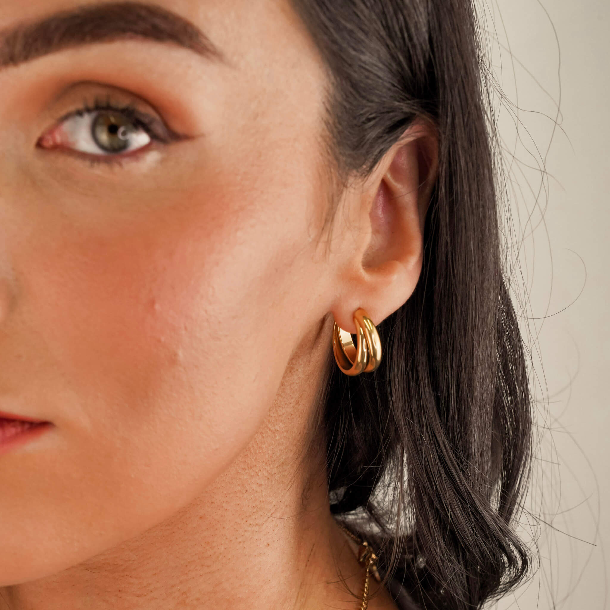 Muse Hoop Earrings - Gold - Mettle & Bloom